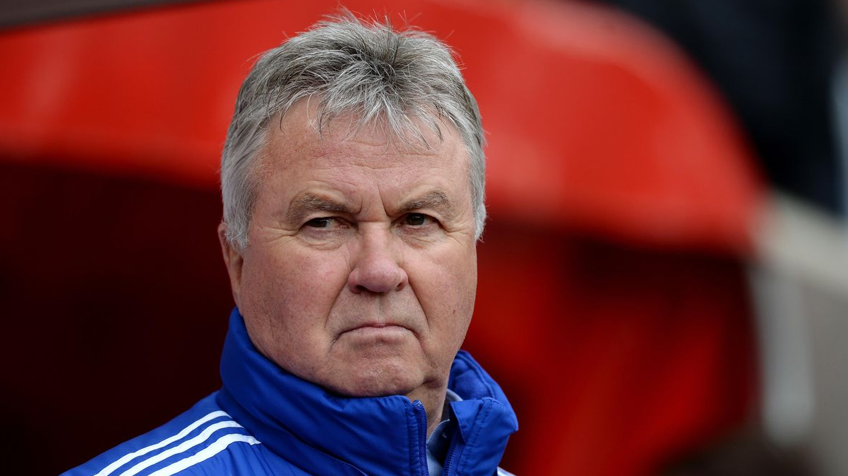 Guud Hiddink menjalani karir sebagai pelatih interim di liga inggris