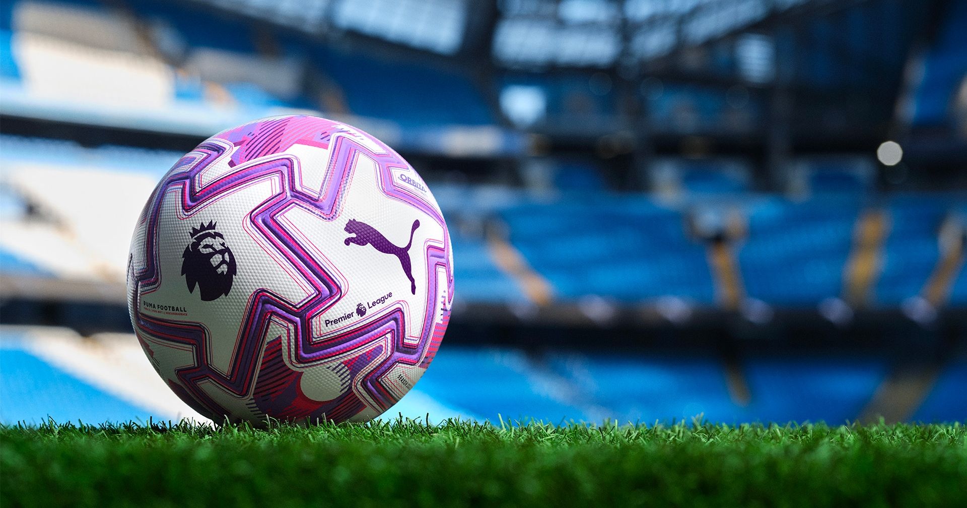 Puma Orbita Ultimate PL bola resmi Liga Inggris yang diproduksi Puma.